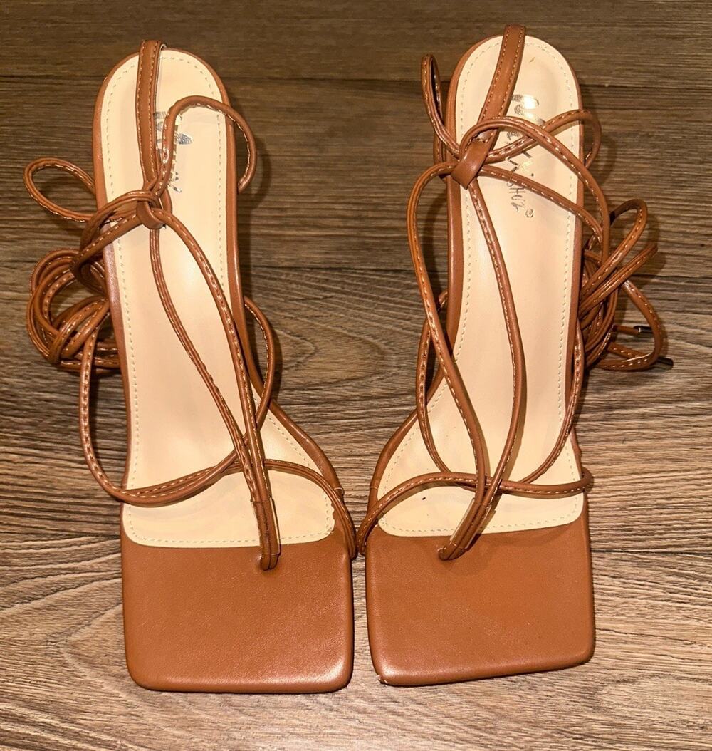 Tan Strappy High Heels Women’s Size 10 US